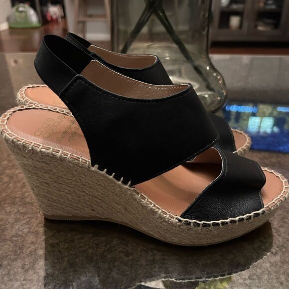 Andre Assous Reese Espadrille Wedges NEW - Picture 1 of 4